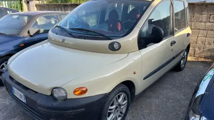 Usata Fiat Multipla Dynamic 110 CV (80 kW) 2004 Beige Monovolume