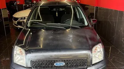 Usata Ford Fusion Titanium 68 CV (50 kW) 2008 Grigio Utilitaria