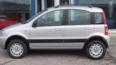 Argento Usata 2005 Fiat Panda 4x4 Due volumi | 5200 € (Buon prezzo)