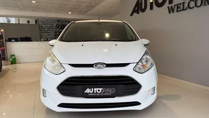Bianco Usata 2013 Ford B-MAX Titanium Monovolume | 5900 € (Buon prezzo)