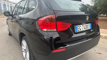 Nero Usata 2011 BMW X1 SUV | 6900 € (Ottimo prezzo)