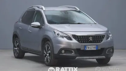 Usata Peugeot 2008 Allure 110 CV (80 kW) 2018 Grigio SUV