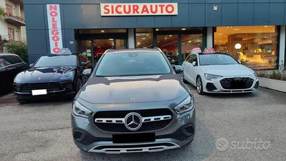 Begagnad Mercedes GLA180 Style 116 HK (85 kW) 2022 Grå SUV