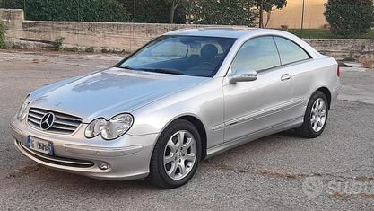Usata Mercedes CLK270 Elegance 170 CV (125 kW) 2003 Argento Coupé