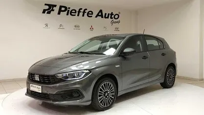 Usata Fiat Tipo City Life 131 CV (96 kW) 2021 Grigio Berlina