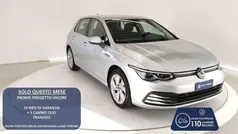 Usata 2023 VW Golf VIII Style Tre volumi | 26.700 € (Ottimo prezzo)