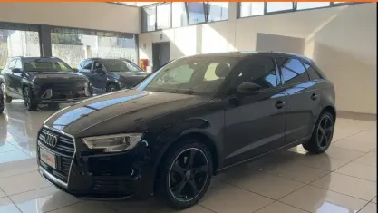 Begagnad Audi A3 116 HK (85 kW) 2018 Svart Sedan