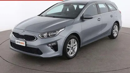 Usata Kia Ceed 116 CV (85 kW) 2019 Grigio Utilitaria
