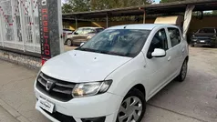 Usata 2014 Dacia Sandero Ambiance Due volumi | 4500 € (Buon prezzo)