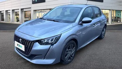 Grigio Usata 2022 Peugeot 208 Active Due volumi | 13.950 € (Buon prezzo)