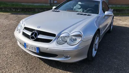 Käytetty Mercedes SL500 306 HP (225 kW) 2002 Harmaa Avoauto