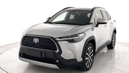 Usata Toyota Corolla Cross Trend 98 CV (72 kW) 2025 SUV