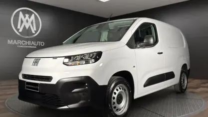 Nuova Fiat Doblò 131 CV (96 kW) 2026 Bianco pastello Monovolume