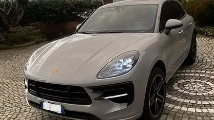 Usata Porsche Macan 245 CV (180 kW) 2020 Grigio SUV