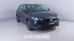 Blu mediterraneo met. Usata 2022 Fiat Tipo City Life Station wagon | 14.490 € (Buon prezzo)