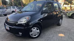 Usata 2000 Toyota Yaris Verso Sol Monovolume | 3900 €