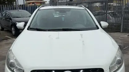 Usata Nissan Qashqai Tekna 110 CV (80 kW) 2010 Bianco SUV