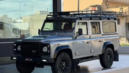 Usata 2012 Land Rover Defender Station wagon | 38.500 €