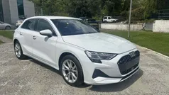 Bianco Usata 2024 Audi A3 Advanced Due volumi | 29.900 € (Buon prezzo)