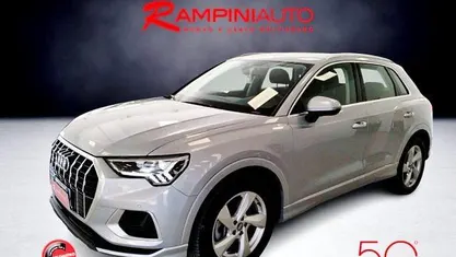 Usata Audi Q3 Comfort 190 CV (139 kW) 2019 Argento SUV