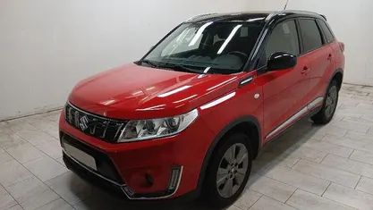 Usata Suzuki Vitara Cool 111 CV (81 kW) 2019 Rosso SUV
