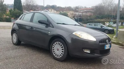 Usata Fiat Bravo 90 CV (66 kW) 2009 Grigio Utilitaria