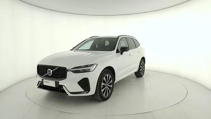 Bianco Usata 2025 Volvo XC60 Plus SUV | 47.900 € (Buon prezzo)