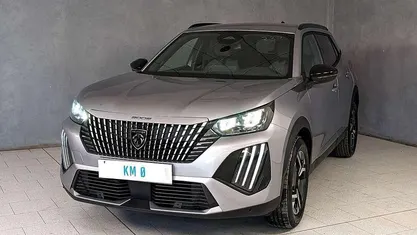 Usata 2025 Peugeot 2008 Allure SUV | 20.390 € (Ottimo prezzo)