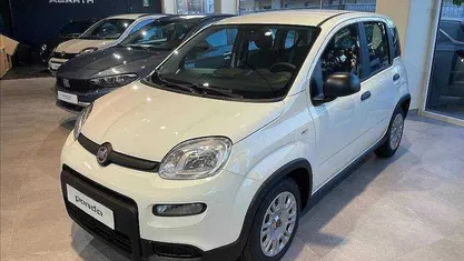 Bianco Usata 2024 Fiat Panda S Due volumi | 13.400 € (Buon prezzo)