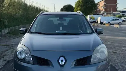 Usata Renault Koleos Dynamique 150 CV (110 kW) 2009 Grigio SUV