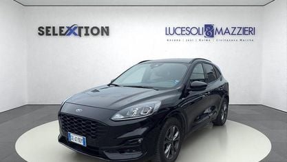 Usata Ford Kuga ST-Line 120 CV (88 kW) 2021 Nero SUV