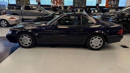 Usata Mercedes SL280 231 CV (169 kW) 1994 Blu/azzurro Cabrio