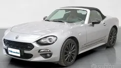 Grigio met. capote nera Usata 2017 Fiat 124 Spider Lusso Cabrio | 17.300 € (Buon prezzo)