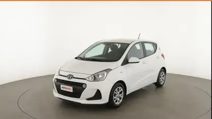Usata Hyundai i10 Advanced 67 CV (49 kW) 2019 Bianco Utilitaria