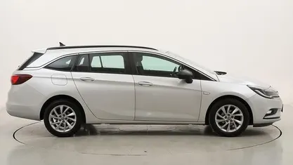 Usata Opel Astra Business 110 CV (80 kW) 2018 Station wagon