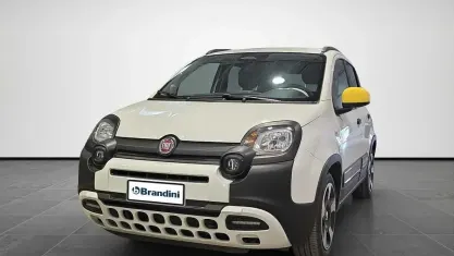 Usata Fiat Panda Cross Cross 70 CV (51 kW) 2025 Bianco Utilitaria