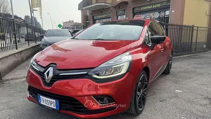 Usata Renault Clio IV Intens 90 CV (66 kW) 2019 Rosso Berlina
