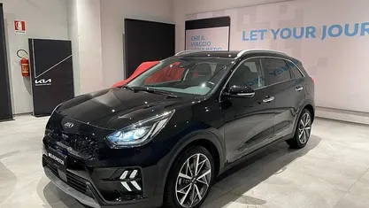Usata Kia Niro 141 CV (103 kW) 2020 Nero SUV