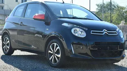 Nero Usata 2015 Citroën C1 PureTech Due volumi | 7990 € (Buon prezzo)