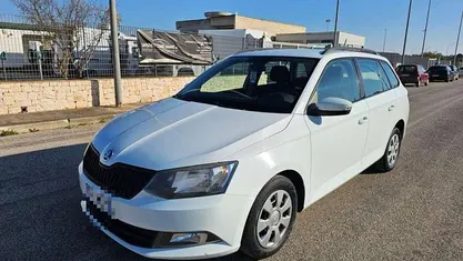 Bianco Usata 2017 Skoda Fabia Active Station wagon | 4400 € (Buon prezzo)