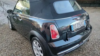 Usata Mini Cooper Cabriolet 116 CV (85 kW) 2008 Cabrio