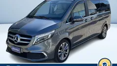 Argento metallizzato Usata 2021 Mercedes 300 Premium | 55.400 € (Buon prezzo)