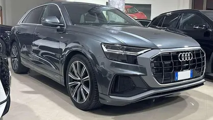 Grigio Usata 2021 Audi Q8 S-Line SUV | 59.990 € (Super prezzo)