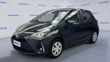 Usata Toyota Yaris Active 69 CV (50 kW) 2018 Nero Utilitaria