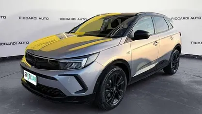 Grigio Usata 2022 Opel Grandland X SUV | 17.900 € (Buon prezzo)
