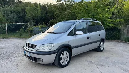 Usata 2000 Opel Zafira Monovolume | 2000 € (Buon prezzo)