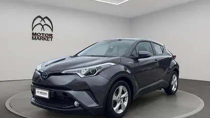 Begagnad Toyota C-HR Business Edition 122 HK (89 kW) 2018 Grå SUV