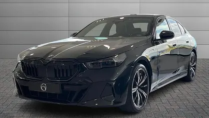 Usata BMW 520 M Sport 197 CV (144 kW) 2025 Nero Berlina