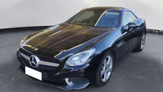Black (pastello) Usata 2017 Mercedes SLC250 Premium Cabrio | 28.200 €