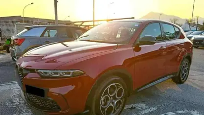 Occasion Alfa Romeo Tonale Sprint 131 PK (96 kW) 2024 Rood SUV